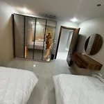 شقه للإيجار فرش فندقي بالمهندسين